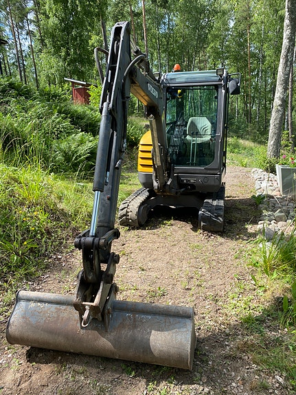 Volvo Ec 27 C 2 of 5
