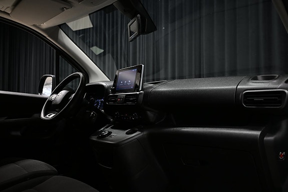 Citroen Berlingo 27 of 29