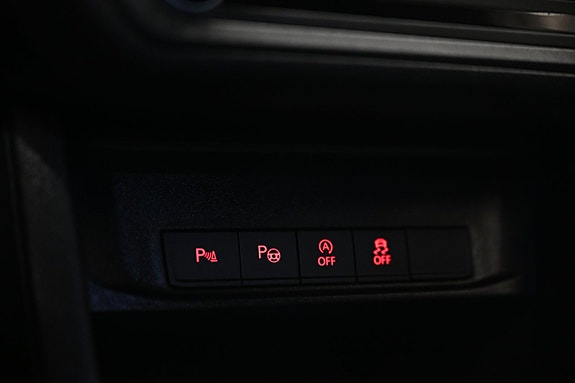 Volkswagen Caddy 30 of 30