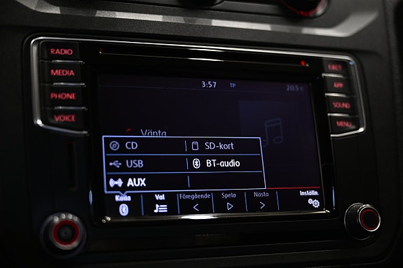 Volkswagen Caddy 26 of 30