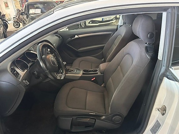 Audi A5 6 of 12