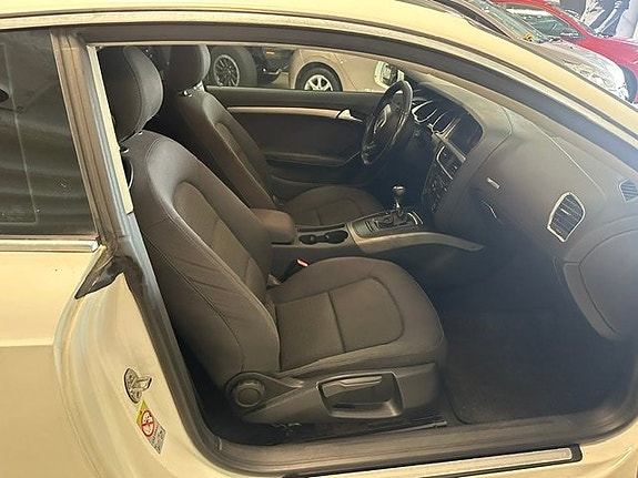 Audi A5 8 of 12