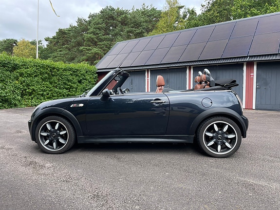 MINI Cooper S 2 of 10