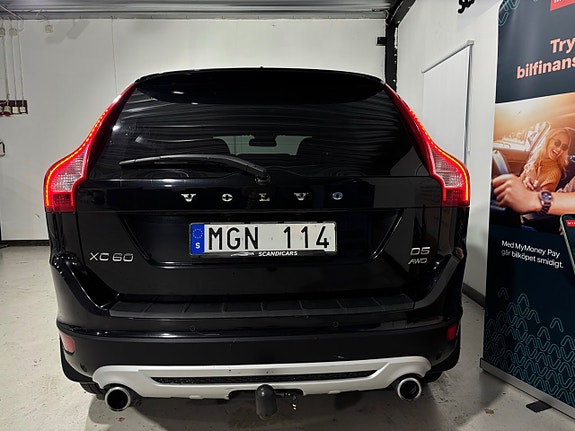 Volvo XC60 11 of 30