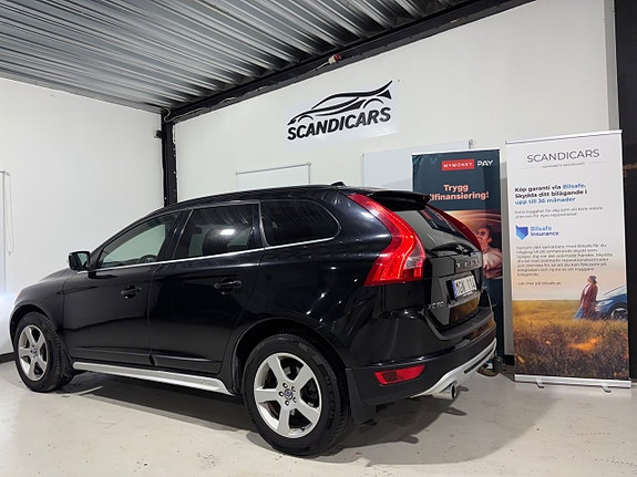 Volvo XC60 7 of 30