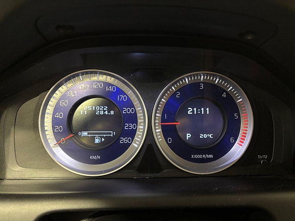 Volvo XC60 29 of 30