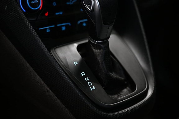 Ford Transit Connect 19 of 28