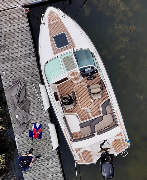 Daycruiser Bella 630 DC 10 of 10