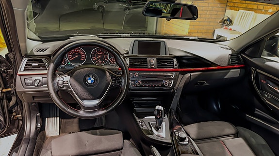 BMW 320d 6 of 11