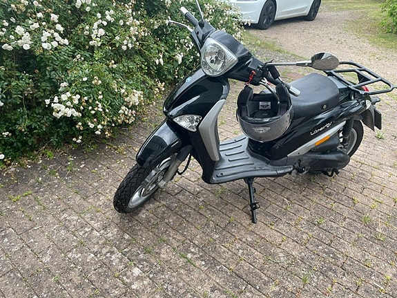 Piaggio Liberty Corporate 3 of 3