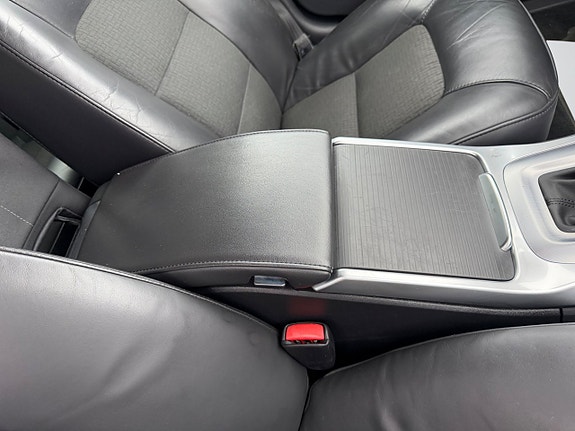 Volvo V70 23 of 30