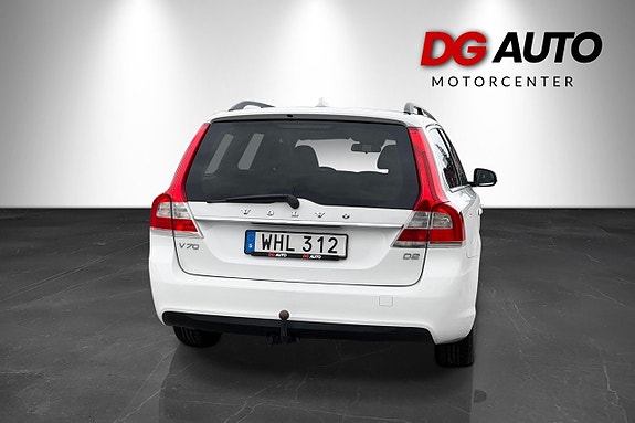 Volvo V70 6 of 30