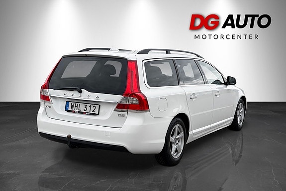 Volvo V70 5 of 30