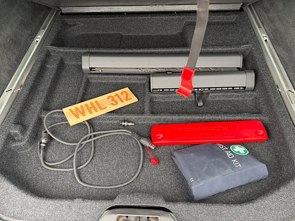 Volvo V70 22 of 30