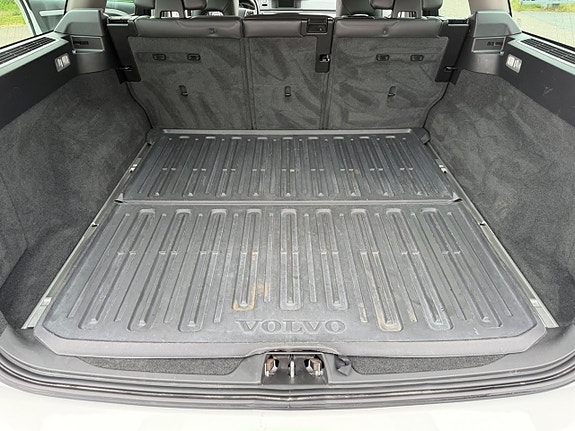 Volvo V70 21 of 30
