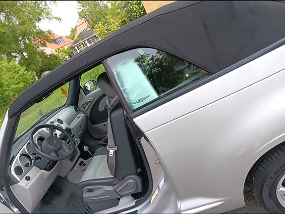 Chrysler PT Cruiser 3 of 5