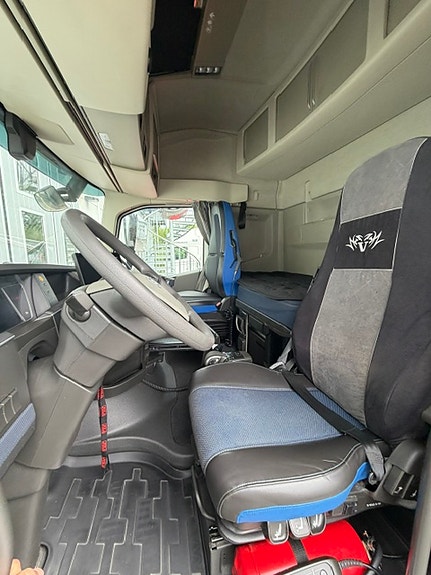 Volvo FH 500 TC 4 of 5