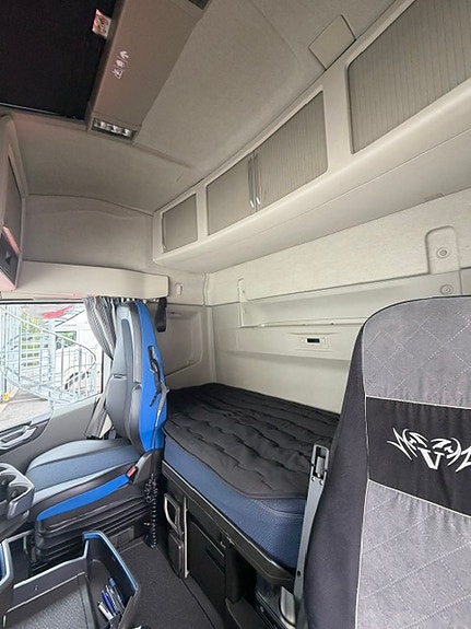 Volvo FH 500 TC 5 of 5