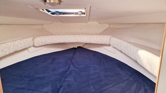 Coronet 280 Fly 13 of 21