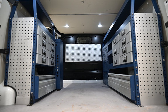 Ford Transit Custom 10 of 29