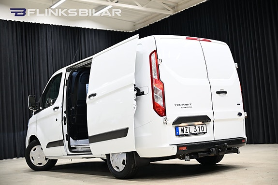 Ford Transit Custom 8 of 29
