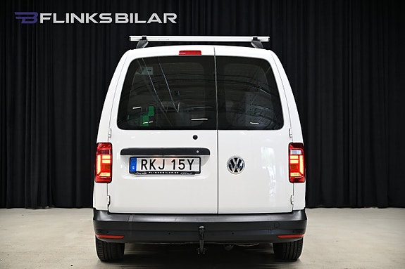 Volkswagen Caddy Maxi 17 of 30