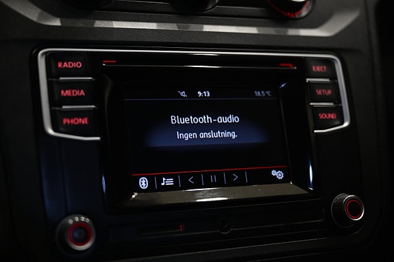 Volkswagen Caddy Maxi 23 of 30