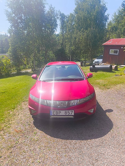 Honda Civic 4 of 5