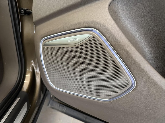 Audi Q3 21 of 21