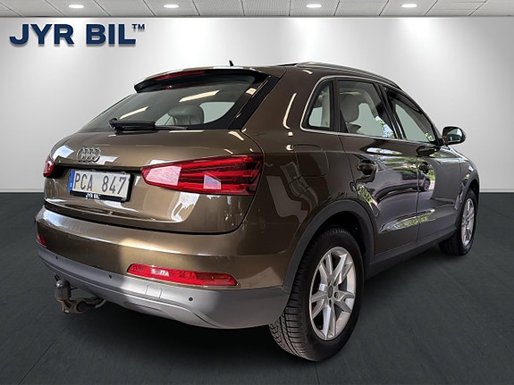 Audi Q3 3 of 21