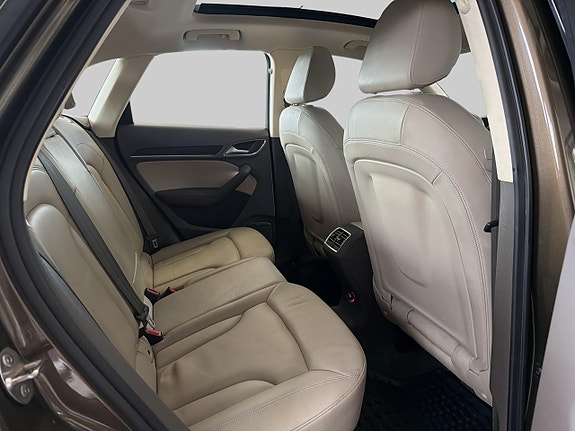 Audi Q3 18 of 21