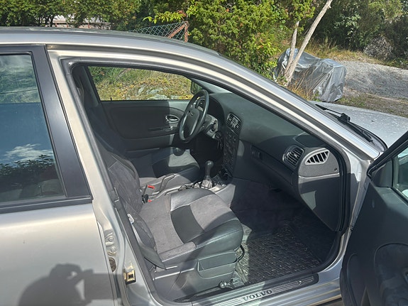 Volvo S40 5 of 5