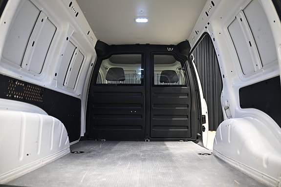 Volkswagen Caddy 8 of 24