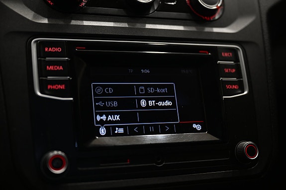 Volkswagen Caddy 17 of 24