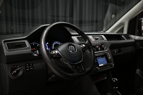 Volkswagen Caddy 14 of 24