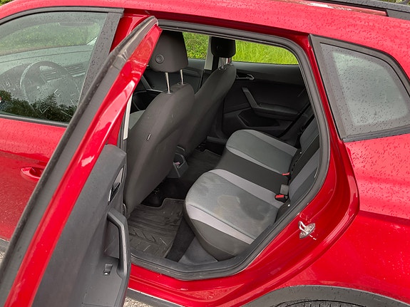 Seat Arona 5 of 5