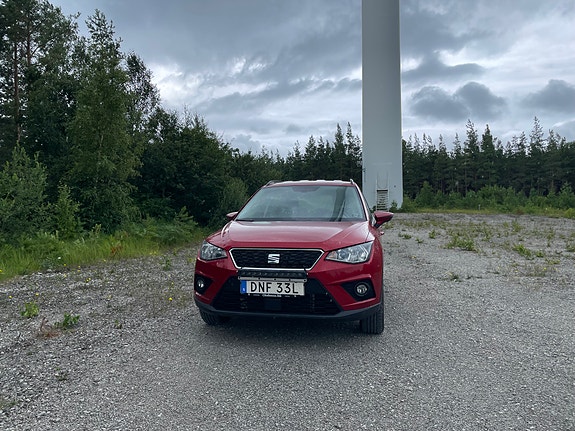 Seat Arona 8 of 12