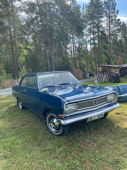 Opel Rekord 2 of 9