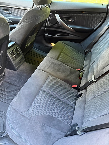 BMW 320d 5 of 6