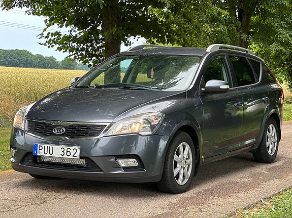 Kia Ceed 2 of 15