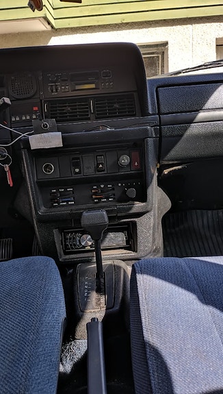 Volvo 240 5 of 5