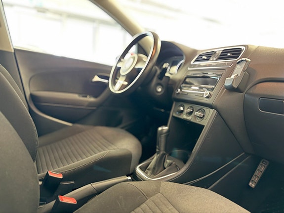 Volkswagen Polo 10 of 12