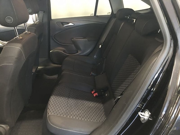 Opel Astra 6 of 8