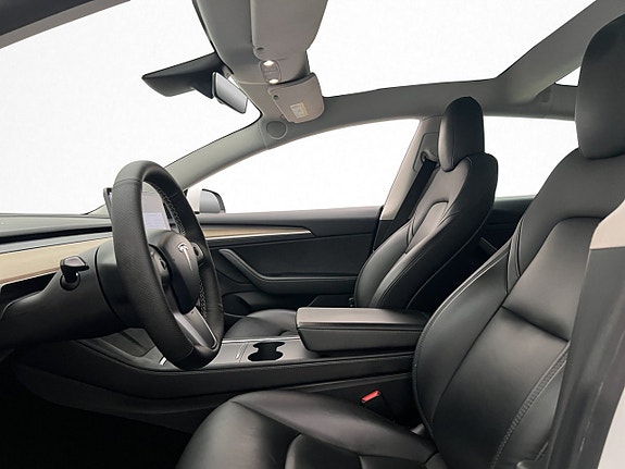 Tesla Model 3 10 of 30