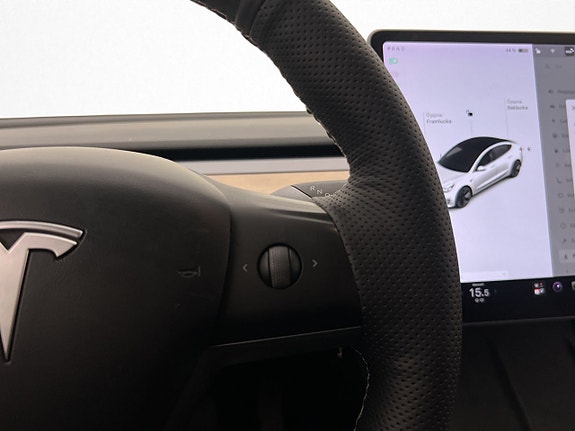 Tesla Model 3 19 of 30