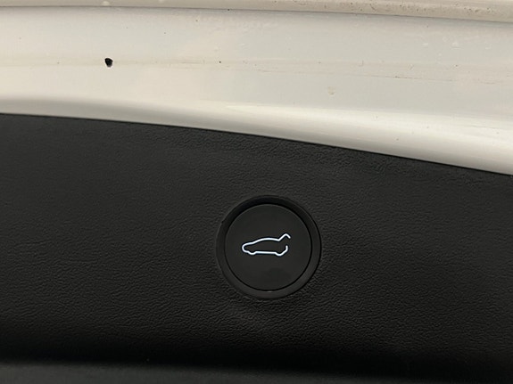 Tesla Model 3 28 of 30