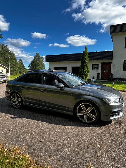 Audi A3 2 of 5