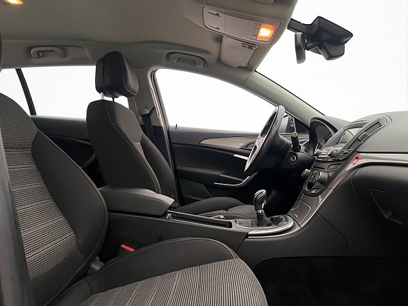 Opel Insignia 13 of 26