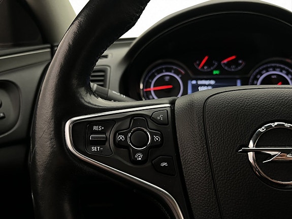 Opel Insignia 17 of 26