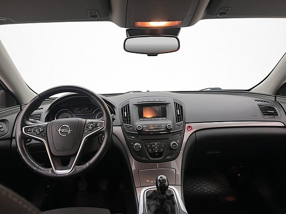 Opel Insignia 11 of 26